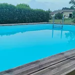 Ferienhaus Charming Retreat With Swimming Pool Douzillac