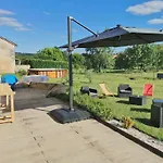 Ferienhaus Charming Retreat With Swimming Pool *
