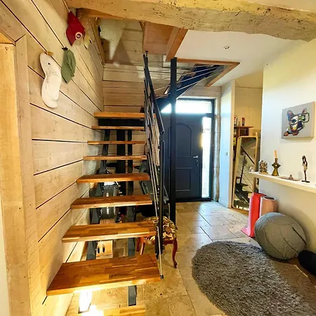 Charming Retreat With Swimming Pool Douzillac